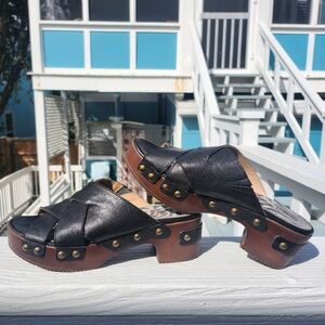 Eric Michael size 8.5 chunky wood stud platform black leather brown